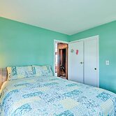 Rhode Island Oceanview Retreat: Walk to Shore!