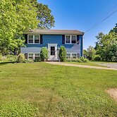 Bright Narragansett Beach Escape w/ Deck & Yard!