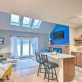 Ski-in/ski-out Tenney Mountain Condo w/ Fireplace!