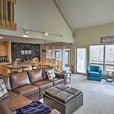 Spacious Ski-in/out Black Mountain Home w/ Deck!