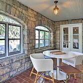 8 Mi to Kentucky Derby: Charming Louisville Gem