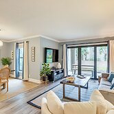 Seabrook Island Condo ~ Half-mi to Beach!