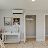 < 3 Mi to Juno Beach: Coastal Townhome w/ Patio!