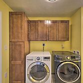 Cozy Getaway - 10 Miles to Mount Wachusett Skiing!