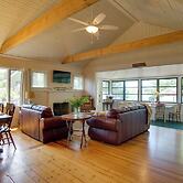 Peaceful Long Pond Cottage w/ Dock & Views