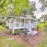 Cozy Obrien Home w/ Fire Pit & Patio Near Rivers!