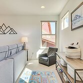 Furnished Deck & Hot Tub: Chic Granby Home!