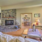 Fruita Victorian Home w/ Hot Tub + Mountains!