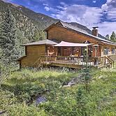Silver Plume Mountain Haven With Views & Deck!