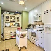 9 Mi to Ocean City Beaches: Retreat w/ Patio