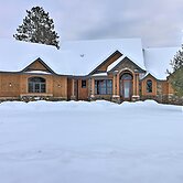 Lakefront Giants Ridge Retreat Near Ski & Golf!