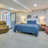 Airy Apartment With Deck - Walk to Main Street!