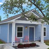 Home at Holiday Beach - Castaway at Misty Oak!