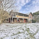 Primitive Goshen Pine Lodge With Fireplace!