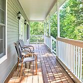 Colonial-style 'warwick Retreat' - 1 Hour to Nyc!