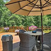 Colonial-style 'warwick Retreat' - 1 Hour to Nyc!