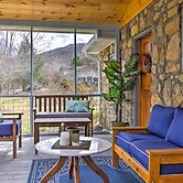 Screened Porch: 'the Rock Cottage' in Hot Springs