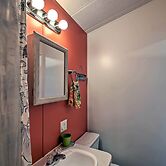 Middle Bass Island Home - Pool & Hot Tub Access!