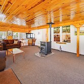 Mtn Gate Guest House ~ 6 Mi to Shasta Lake!