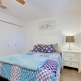 Pet-friendly Bryan Escape ~ 2 Mi to Texas A & M