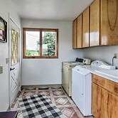 Farmhouse in Country Setting Near Gravity Hill