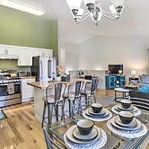 Stunning Anchorage Townhome ~ 5 Mi to Dtwn!