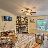 Family-friendly Home w/ Deck by Rainbow Springs!