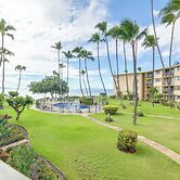 Maalaea Condo w/ Pool Access - Walk to Beach!