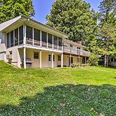 Lake House in Horseshoe Bend Near Ozark Forest!