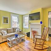 Historic Bath Home, Walk to Waterfront Park!