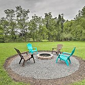 Hendersonville Home w/ Fire Pit: 5 Mi to Downtown!