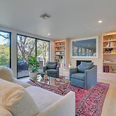 Modern Austin Home w/ Yard ~ 1 Mi From Acl!