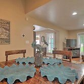Creekside Home w/ Patio, Walk to Manitou Incline!