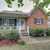 Charming Family Cottage Near Pass Christian Beach!