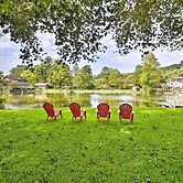 Quiet New York Retreat < 7 Miles to Skiing!