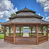 Porch & Community Perks: Walkable Lewes Condo