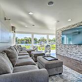 Home on Fox River: Modern Decor Style!