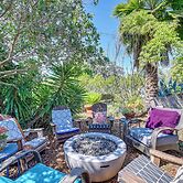Bohemian Wonderland: Benicia Bungalow w/ Pergola!