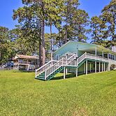 Waterfront Onalaska Retreat w/ Private Dock!
