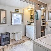 Secluded Kenai Peninsula Cottage in Ninilchik