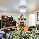 Anchorage Home ~ 8 Mi to Downtown!