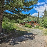 'honey's' Cabin in Mcleod: Fish, Hike & Views!