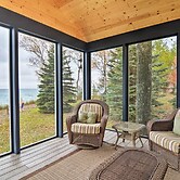 Fire Pit, Smart TV: Waterfront Charlevoix Home