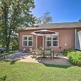 'turtle Rock' - Ironton Cabin w/ Furnished Patio!