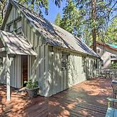 Half-mi to Shaver Lake: Cabin w/ Wraparound Deck