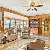 Dog-friendly Hendersonville Cabin: Deck & Views