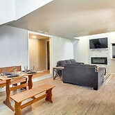 Updated Buffalo Springs House on the Lake!