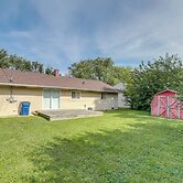 Glendale Heights Home With Office and Backyard!