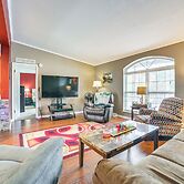 Serene Presque Isle Harbor Home on Sunrise Side!