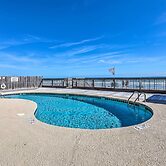 Beach Lovers' Haven: Oceanfront Condo w/ Pool!